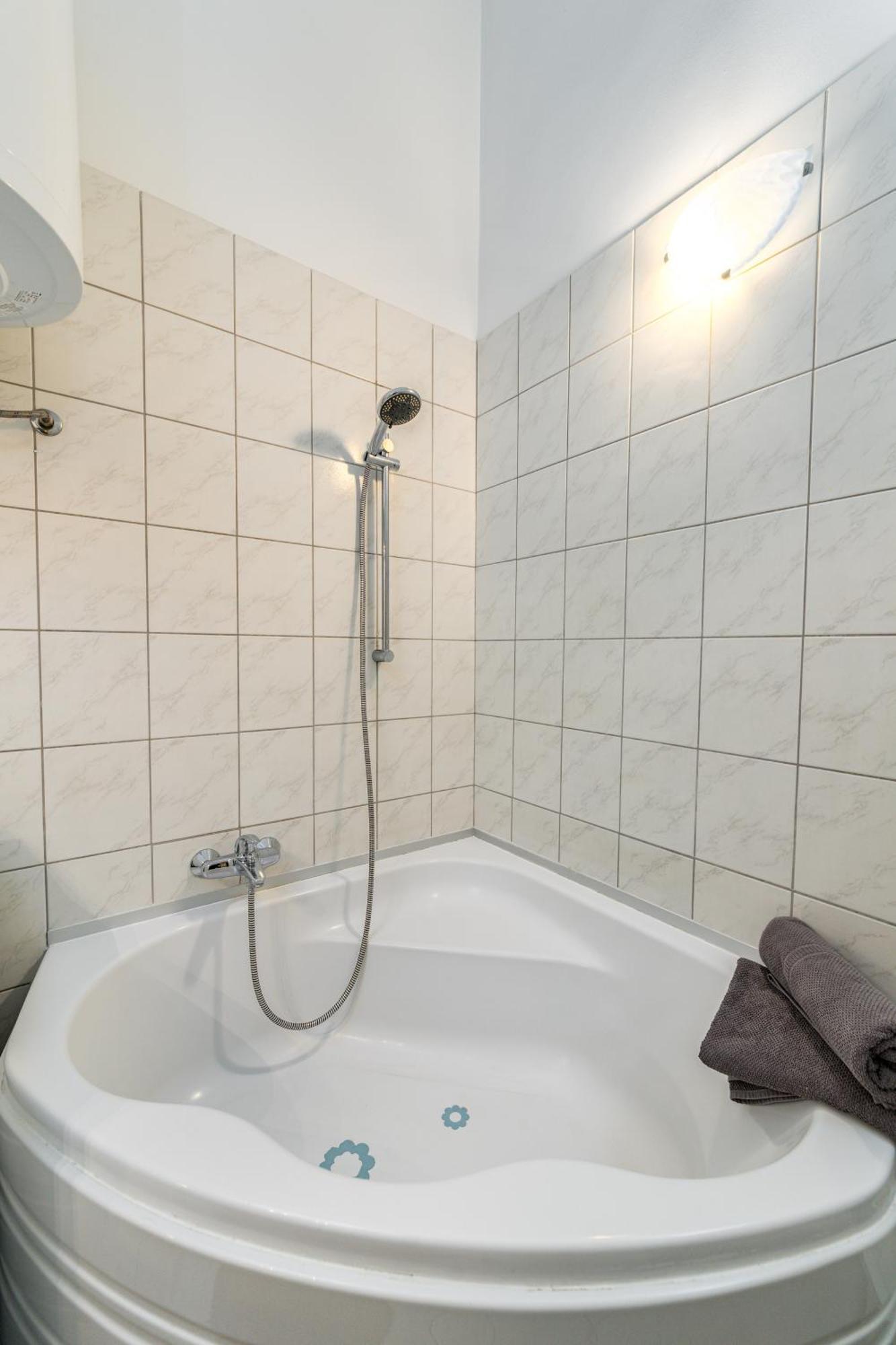 Super Chic With A Private Balcony Apartman *
